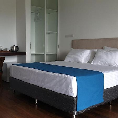 The Mountbatten Hotel Kandy Zewnętrze zdjęcie